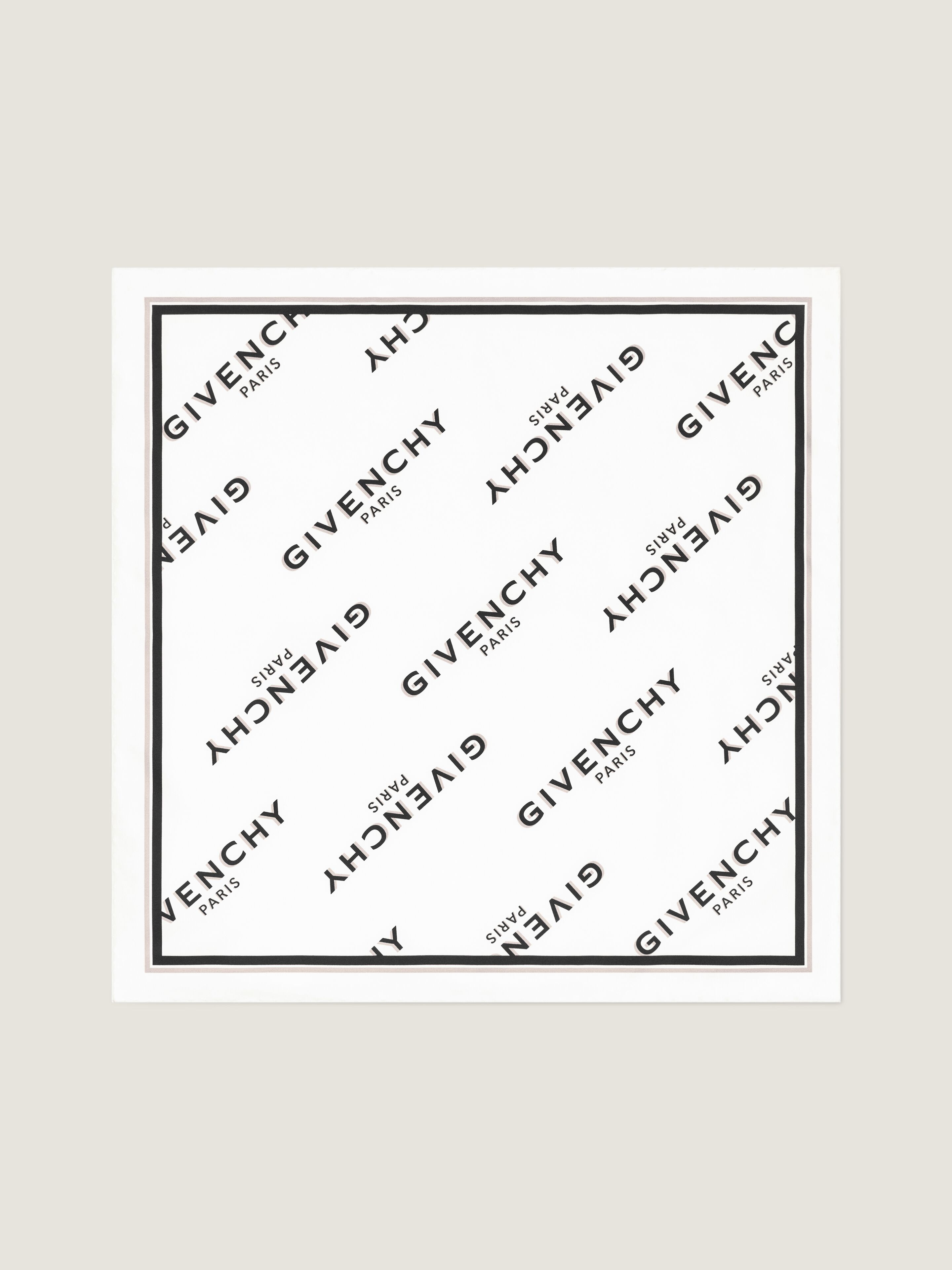 GIVENCHYシャドゥ シルク スモール スカーフ